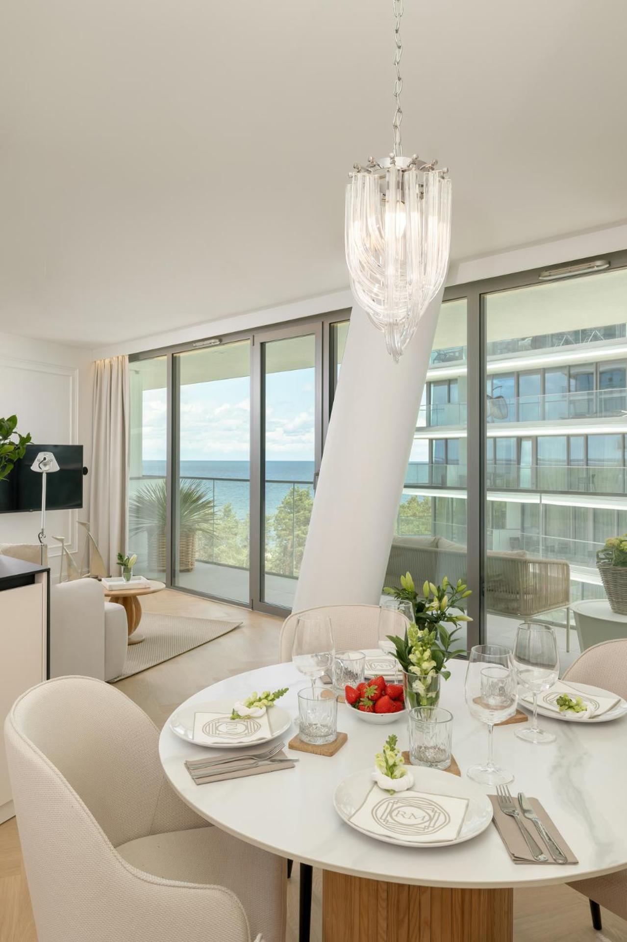 Waveview 5Th Floor Dream View Apartment Miedzyzdroje Exterior photo